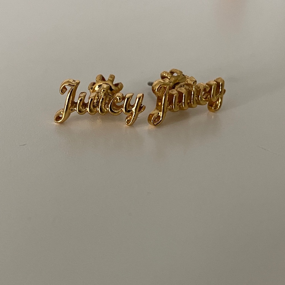 Juicy couture studs